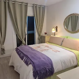 Alojamiento Buxeres , L'Hospitalet de Llobregat Spagna